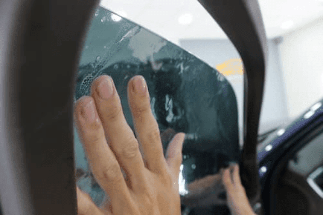 Tất Tần Tật Về Dán Phim Cách Nhiệt Ô Tô Cho Người Mới Bắt Đầu