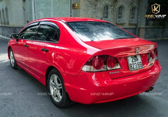 Dán decal đổi màu đỏ xe Honda Civic - Biến hóa phong cách, giữ sơn như mới