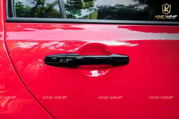 Dán decal đổi màu đỏ xe Honda Civic - Biến hóa phong cách, giữ sơn như mới