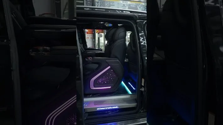 Độ Limousine cho xe tại Hà Nội uy tín: KingWrap biến xe thành khoang hạng thương gia Độ Limousine cho xe tại Hà Nội uy tín: KingWrap biến xe thành khoang hạng thương gia