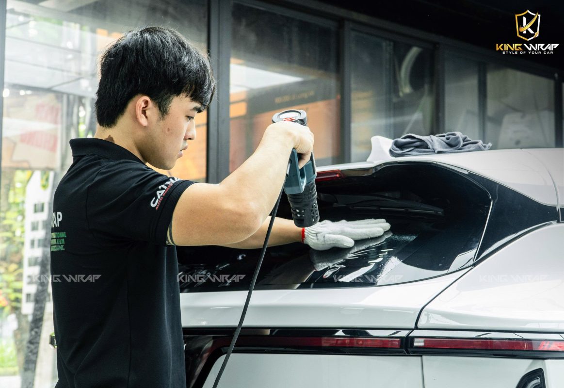 Dán phim cách nhiệt xe hơi: Cách chọn loại phù hợp nhất với nhu cầu sử dụng