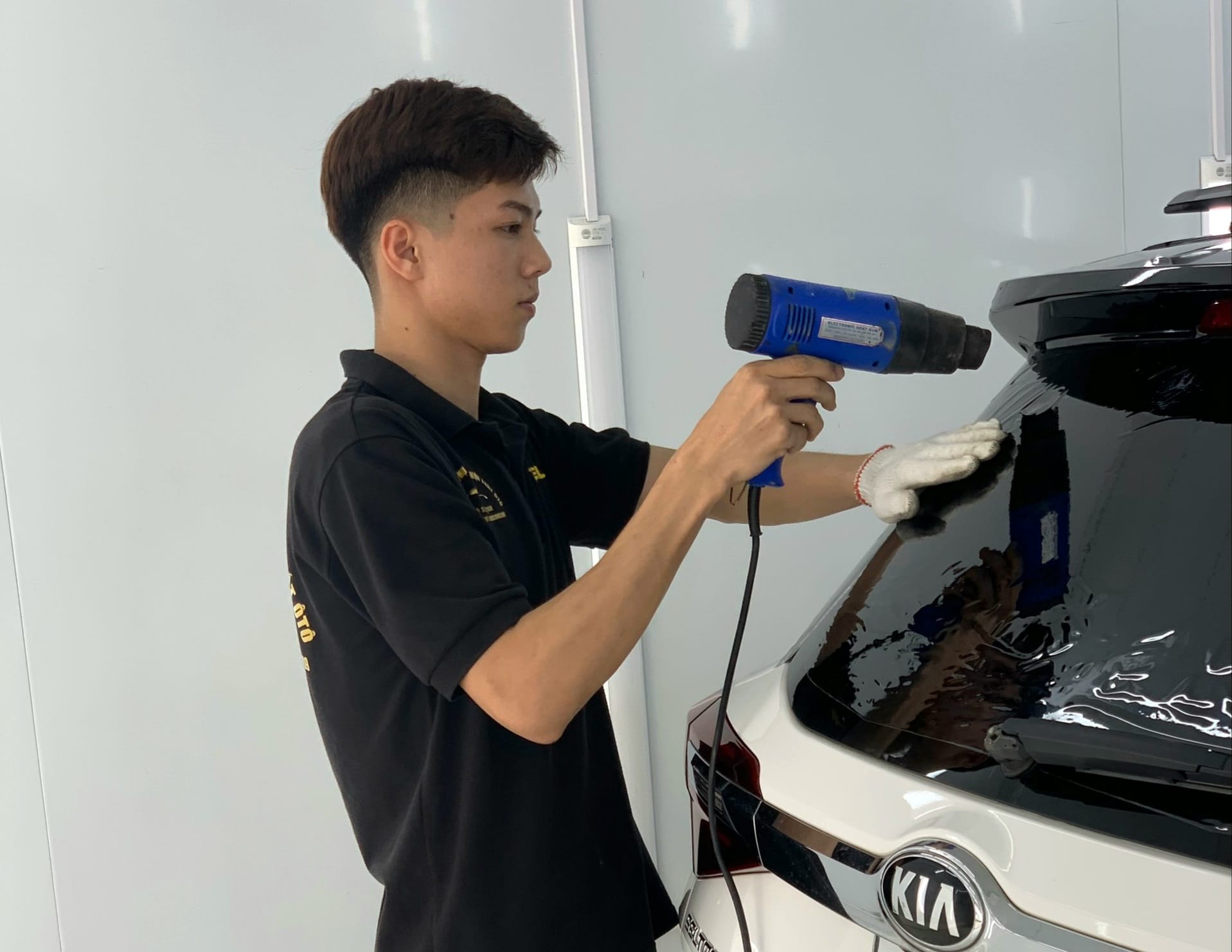 Địa chỉ dán decal ô tô uy tín tại Hưng Yên