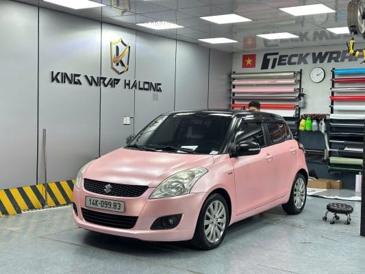 Những sai lầm thường gặp khi dán decal cho xe ô tô 