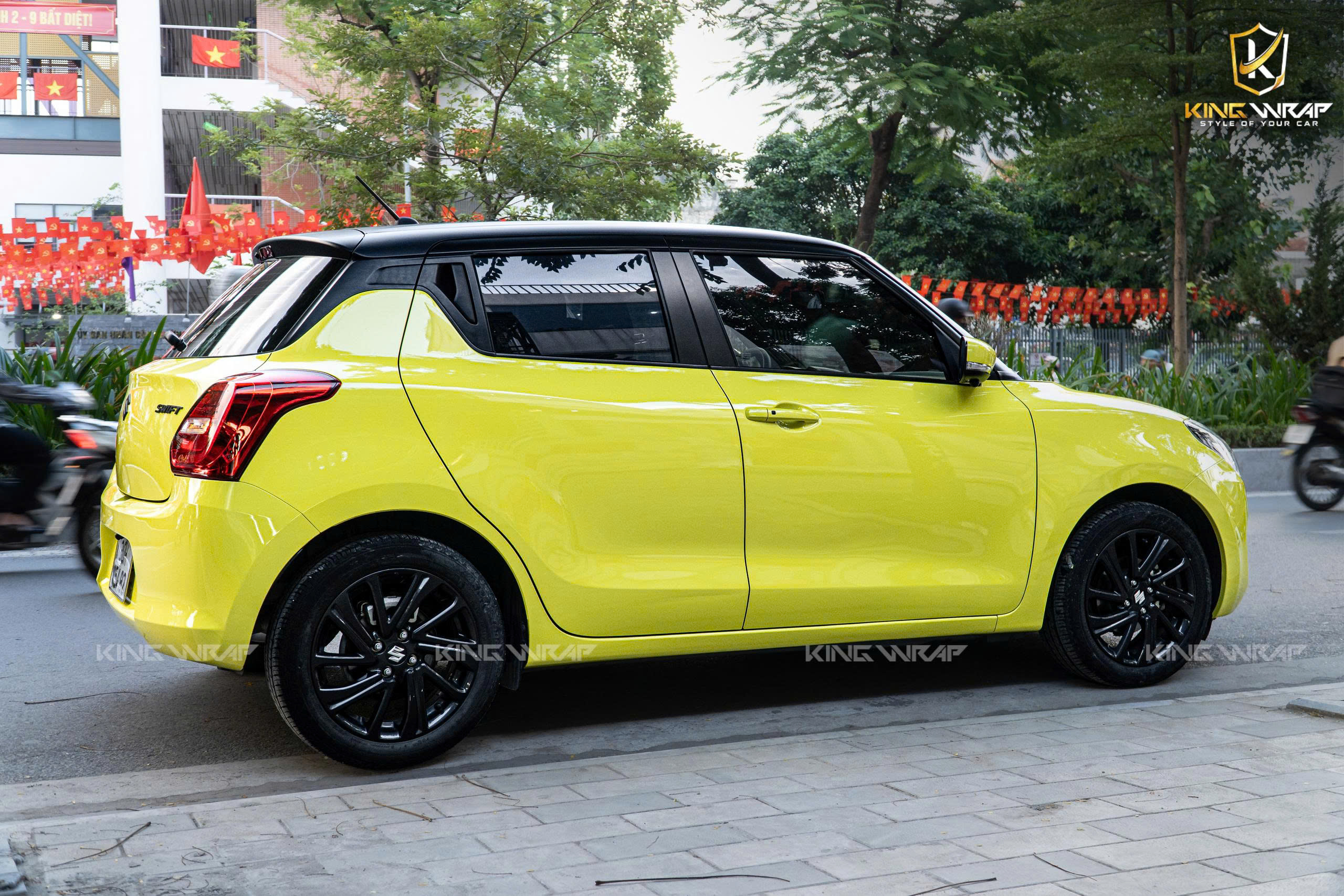 5 Lợi ích khi dán decal đổi màu ô tô