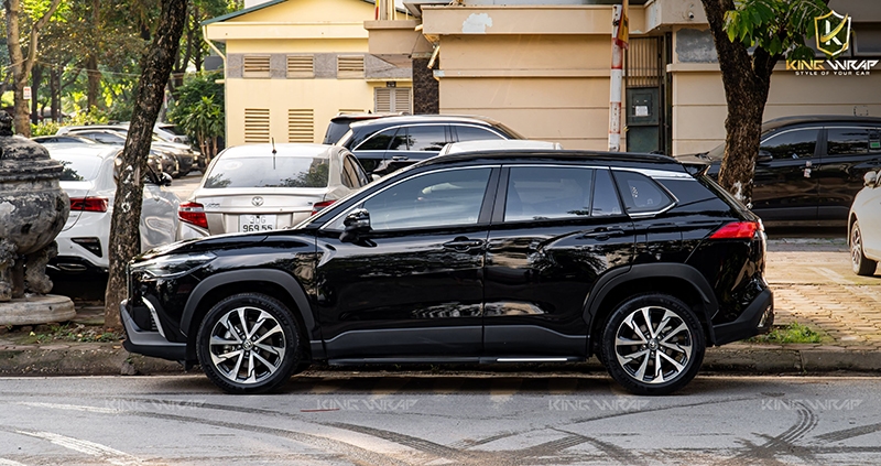 Phủ Ceramic Xe Ô Tô: Giải Pháp Bảo Vệ Sơn Xe Tối Ưu – Bền Đẹp