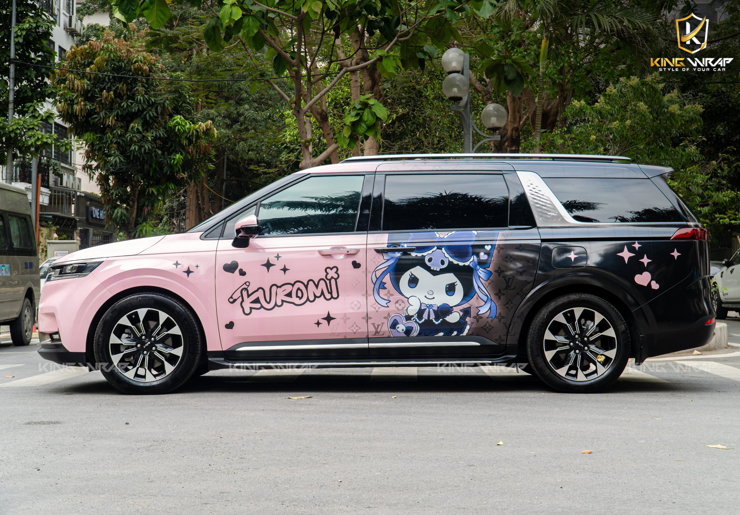 5 kiểu tem dán xe ô tô được yêu thích và sử dụng nhiều nhất