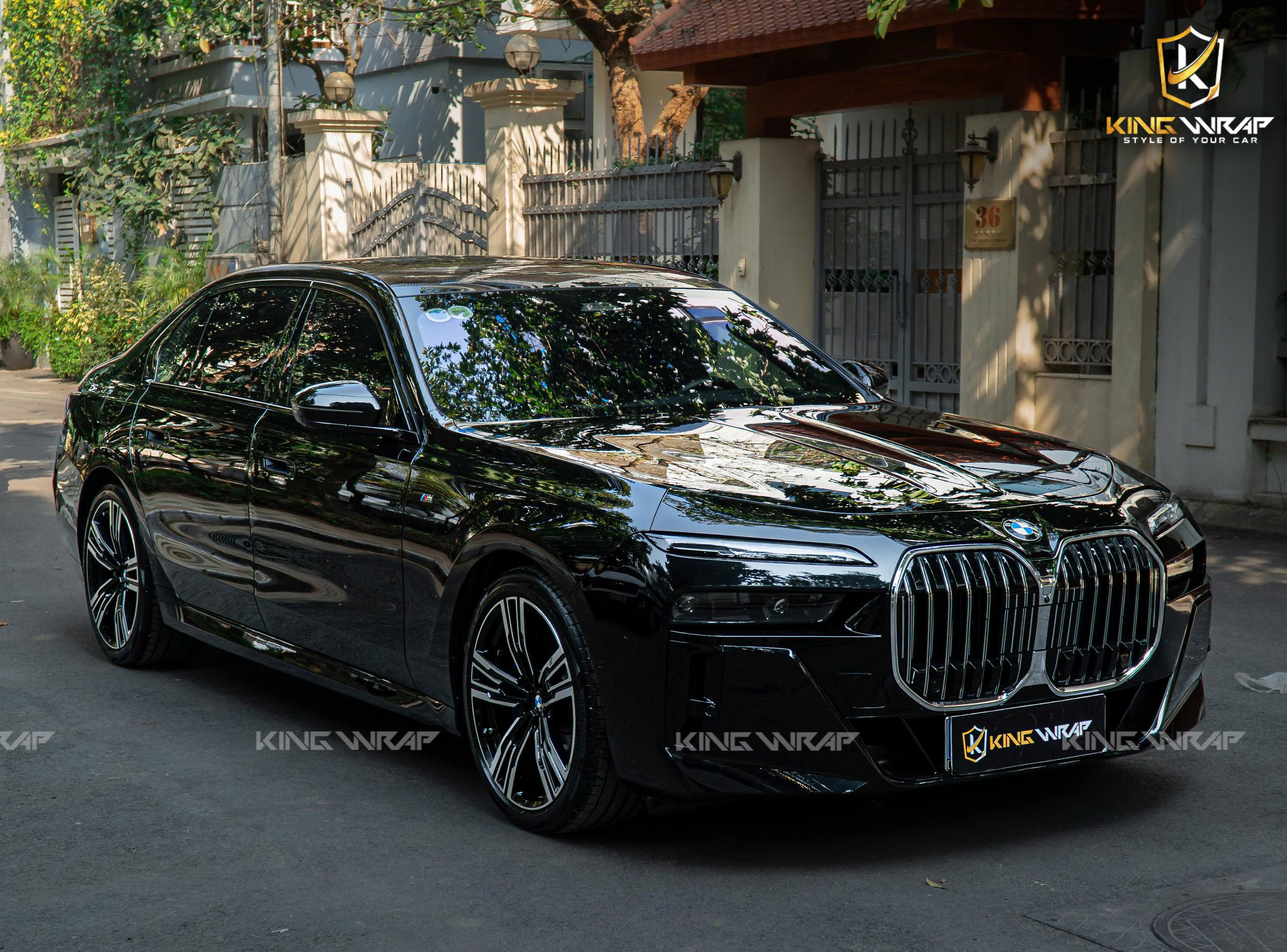 Dán PPF GSWF cho BMW 735i tại KingWrap
