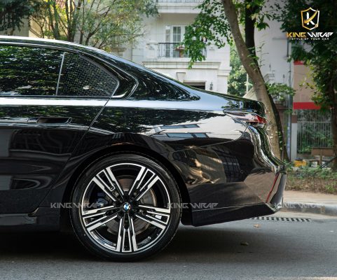 Dán PPF GSWF cho BMW 735i tại KingWrap