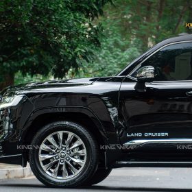 Dán PPF GSWF cho Land Cruiser LC300 tại KingWrap 8 Dán PPF GSWF cho Land Cruiser LC300 tại KingWrap