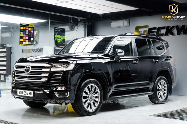 Dán phim cách nhiệt TeckWrap Toyota Land Cruiser tại KingWrap
