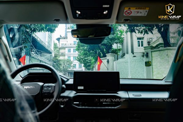 Dán phim cách nhiệt xe hơi: Cách chọn loại phù hợp nhất với nhu cầu sử dụng