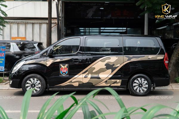 Dán tem xe Hyundai Starex họa tiết camouflage tại KingWrap