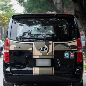 Dán tem xe Hyundai Starex họa tiết camouflage tại KingWrap