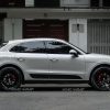 Dán đổi màu xám xi măng cho Porsche Macan S