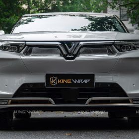 Dán đổi màu xám xi măng PET 2308 kết hợp viền vàng đồng cho VinFast VF9 