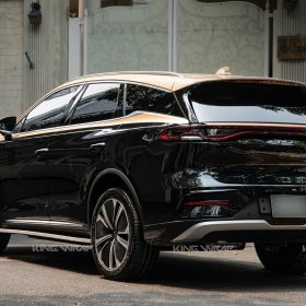 Dán decal phong cách Maybach vàng sâm panh cho BYD Sealion 8