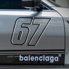 Dán tem BMW M3, nâng tầm phong cách thể thao tại KingWrap 9 Dán tem BMW M3, nâng tầm phong cách thể thao