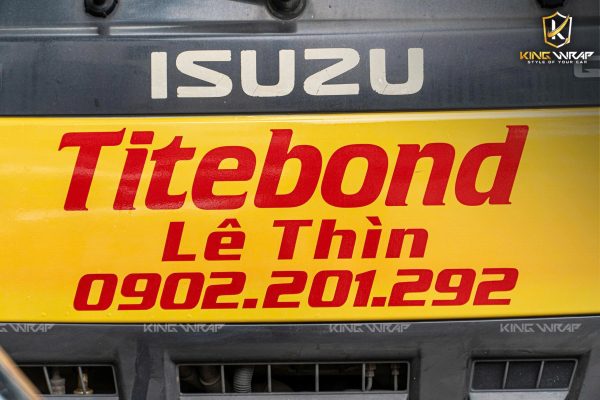 Dán tem QCDN trên xe tải tại KingWrap