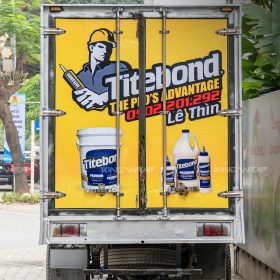 Dán tem QCDN trên xe tải tại KingWrap