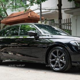 Dán đổi màu đen bóng TeckWrap cho Honda Civic