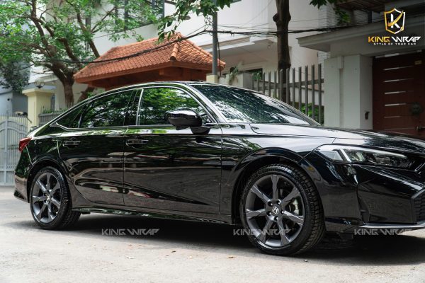 Dán đổi màu đen bóng TeckWrap cho Honda Civic