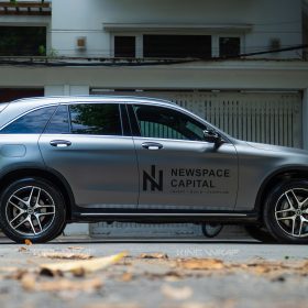 Dán đổi màu xám mờ kim loại decal CYS cho Mercedes GLC 300 2 Dán đổi màu xám mờ kim loại decal CYS cho Mercedes GLC 300