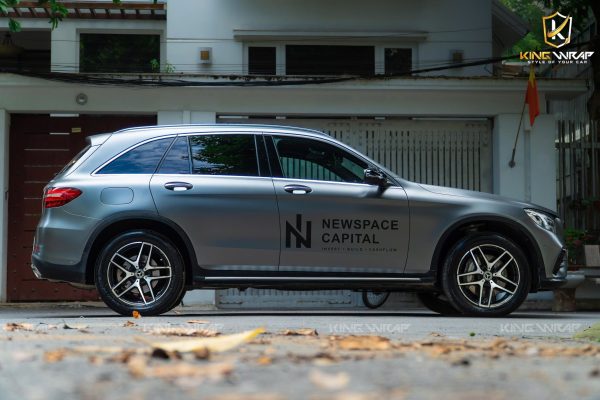 Dán đổi màu xám mờ kim loại decal CYS cho Mercedes GLC 300 Dán đổi màu xám mờ kim loại decal CYS cho Mercedes GLC 300