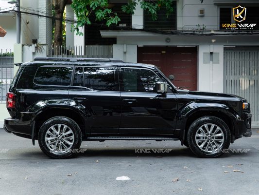 Dán PPF cho xe sang có tốt không? Những điều chủ xe cần biết Dán PPF GSWF cho Toyota Land Cruiser Prado