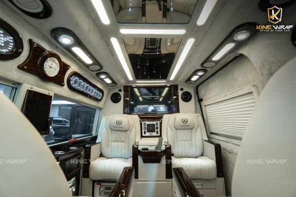 Bọc da ghế, đổi màu nội thất Transit tại KingWrap