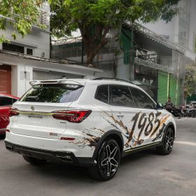 MG dan team nam sinh tuoi ca nhan hoa phong cach voi thiet ke doc ban tai KingWrap 1