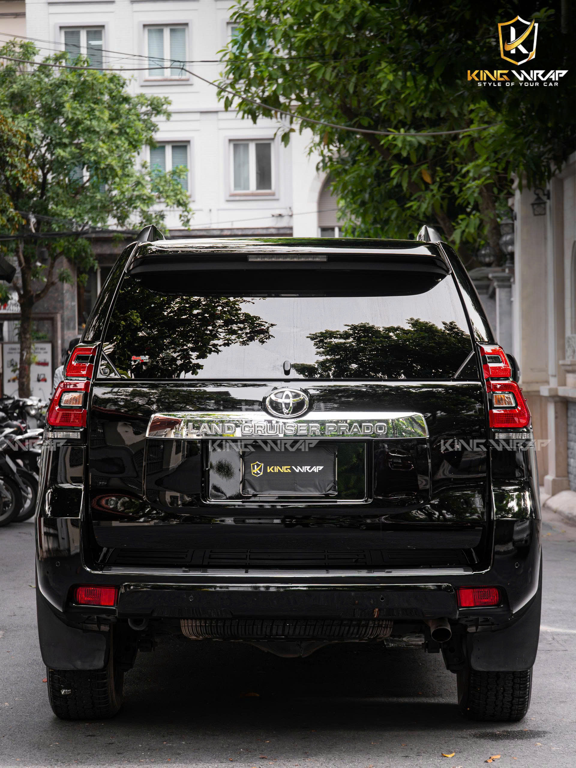 Toyota Land Cruiser Prado Dán PPF CYS - Giải Pháp Bảo Vệ Sơn Toàn Diện Cho SUV Cao Cấp Toyota Land Cruiser Prado Dán PPF CYS - Giải Pháp Bảo Vệ Sơn Toàn Diện Cho SUV Cao Cấp
