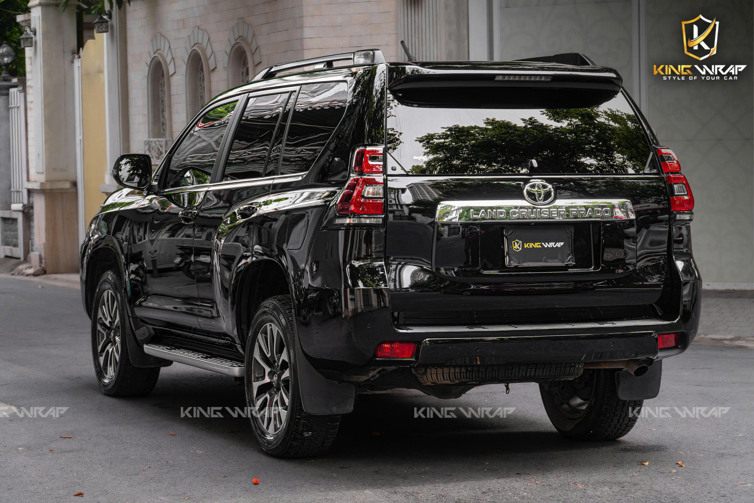 Toyota Land Cruiser Prado Dán PPF CYS - Giải Pháp Bảo Vệ Sơn Toàn Diện Cho SUV Cao Cấp Toyota Land Cruiser Prado Dán PPF CYS - Giải Pháp Bảo Vệ Sơn Toàn Diện Cho SUV Cao Cấp