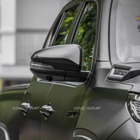 Dán decal CYS đen lì cho Toyota Hilux