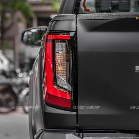 Dán decal CYS đen lì cho Toyota Hilux