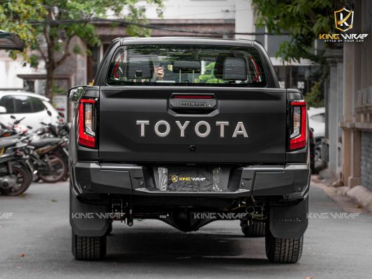 Dán decal CYS đen lì cho Toyota Hilux