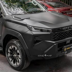Dán decal CYS đen lì cho Toyota Hilux