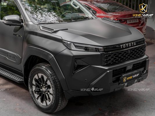 Dán decal CYS đen lì cho Toyota Hilux