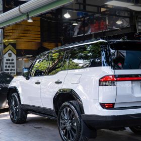 Dán đổi màu Lexus GX550 trắng ngọc trai CYS 3 Dán đổi màu Lexus GX550 trắng ngọc trai CYS