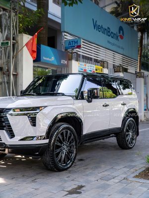 Dán đổi màu Lexus GX550 trắng ngọc trai CYS Dán đổi màu Lexus GX550 trắng ngọc trai CYS