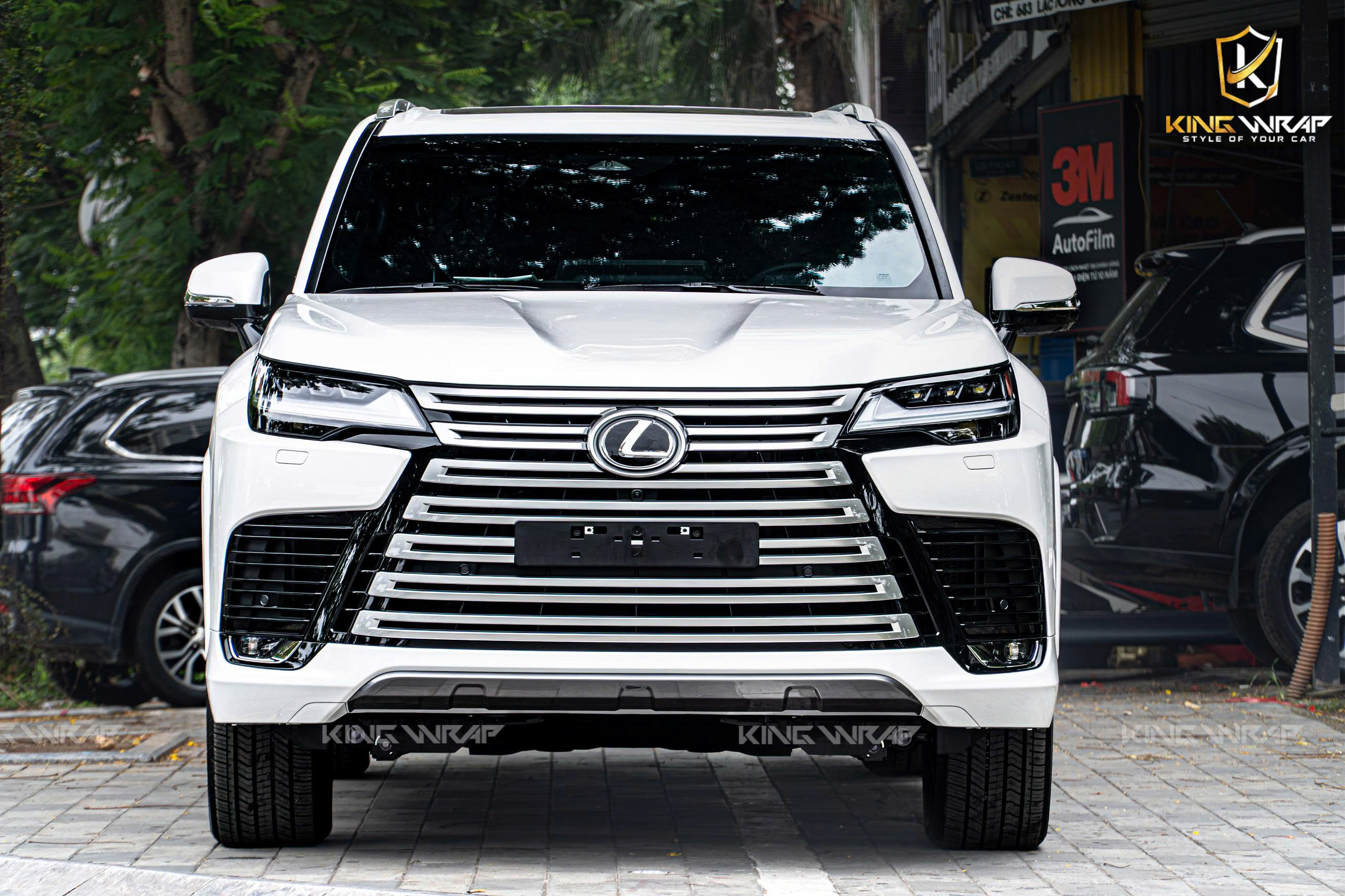 Lexus 600 Dán PPF GSWF - Giải pháp bảo vệ sơn toàn diện cho SUV hạng sang tại KingWrap Lexus 600 Dán PPF GSWF - Giải pháp bảo vệ sơn toàn diện cho SUV hạng sang tại KingWrap