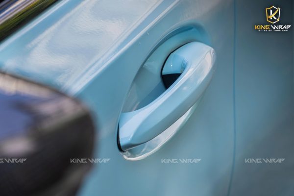 Dán đổi màu xe BMW 330i tại KingWrap
