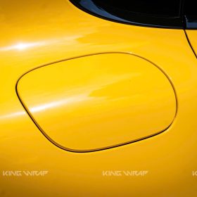 Dán đổi màu vàng Porsche Panamera 