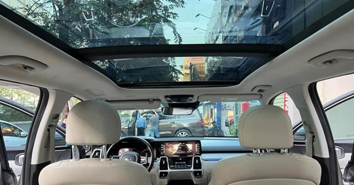 Phim ngoại thất có một điểm bất lợi rõ ràng: lớp phim phải chịu tác động trực tiếp từ môi trường Phim ngoại thất có một điểm bất lợi rõ ràng: lớp phim phải chịu tác động trực tiếp từ môi trường
