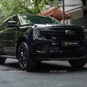 Ford Everest dan decal doi mau VinylFrog mau den sieu bong 1