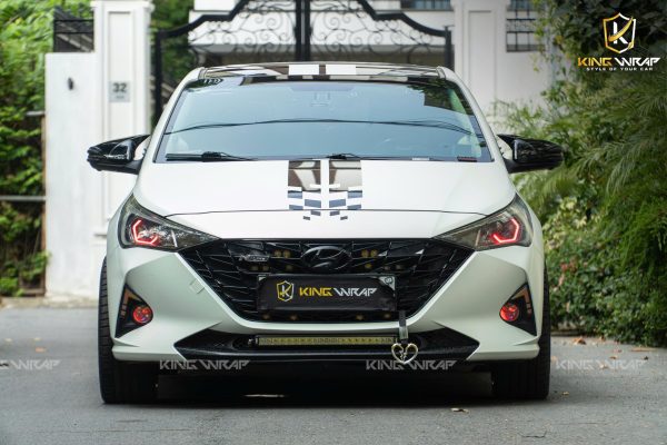 Dán đổi màu trắng ngọc trai Hyundai Accent