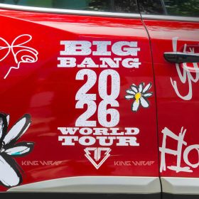 Dán tem phong cách G-Dragon cho Peugeot 2008 nổi bật, cá tính 5 Dán tem phong cách G-Dragon cho Peugeot 2008 nổi bật, cá tính