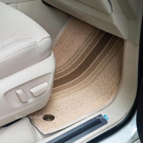 Thi công lắp thảm lót sàn da Nappa xe Toyota Land Cruiser LC300 HEV
