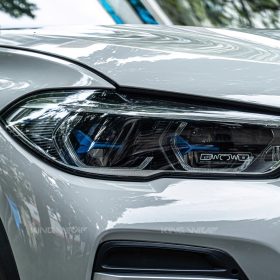 BMW X5 dán decal VinylFrog đổi màu xám xi măng 5 BMW X5 dán decal VinylFrog đổi màu xám xi măng