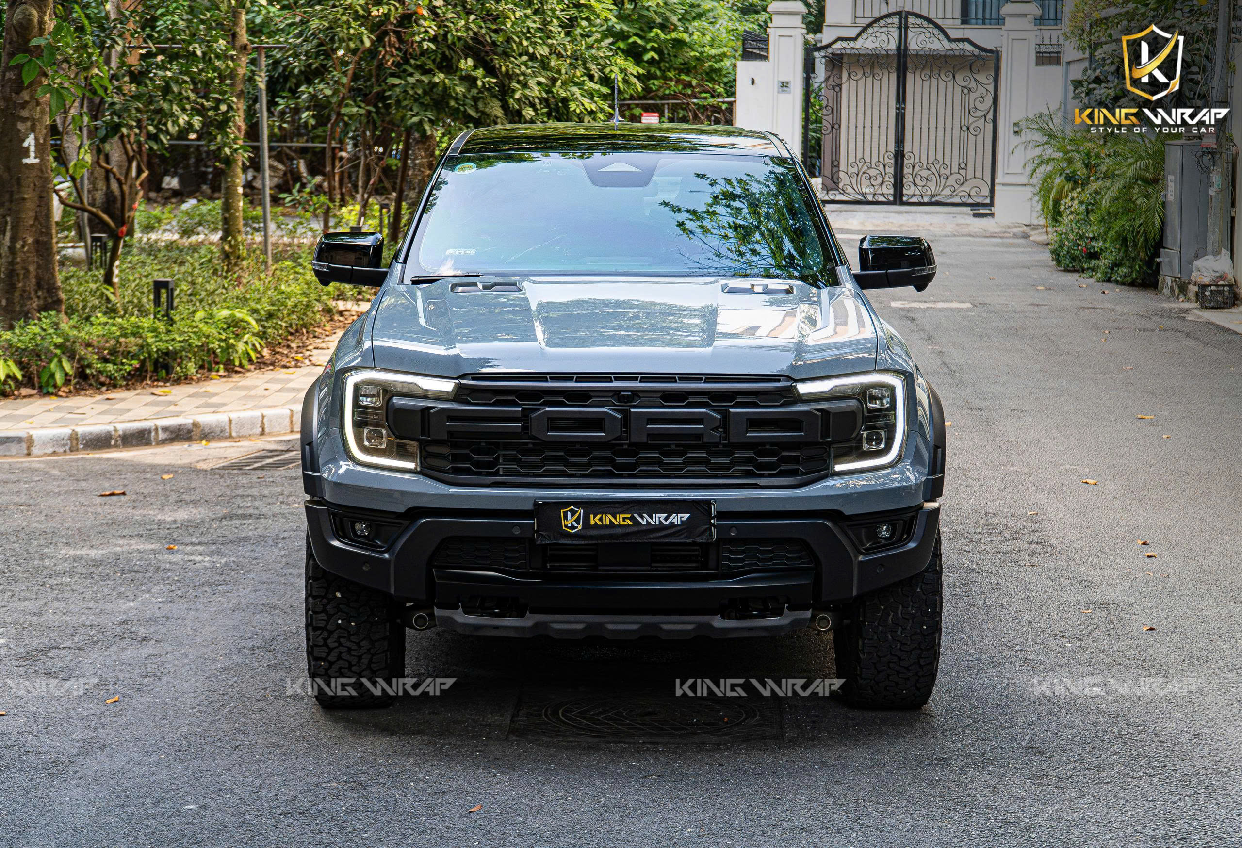 Ford Raptor dán PPF GSWF Ultra Lite bảo vệ sơn xe