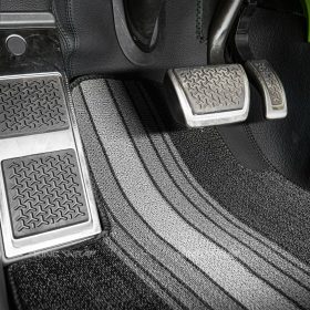 Lamborghini Urus làm thảm sàn da Nappa vân Togo 7 Lamborghini Urus làm thảm sàn da Nappa vân Togo